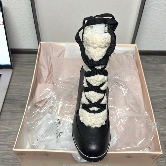 BCBGeneration Women Medium Palli Lace Up Ankle Boots - Picture 5 of 6